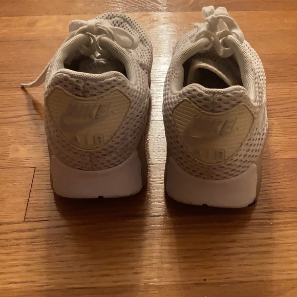 Nike Air Sneakers - Picture 3 of 5